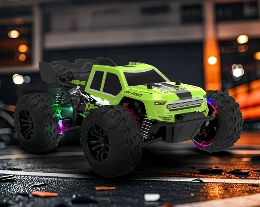 Машинка на пульте управления, радиоуправляемая машинка