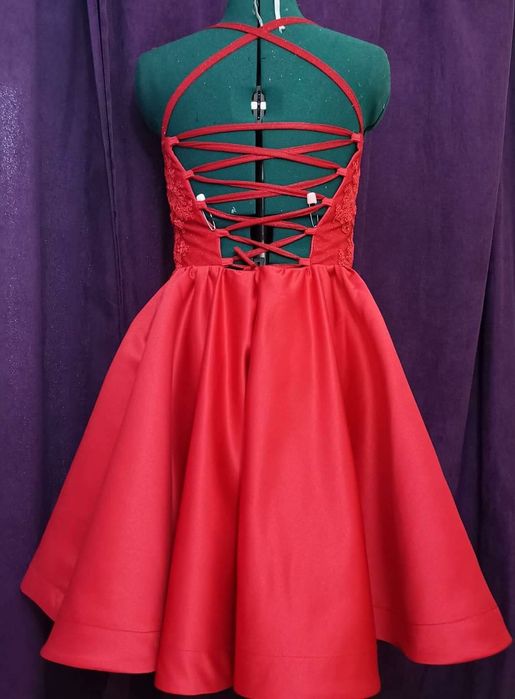 Rochita superba pe corset