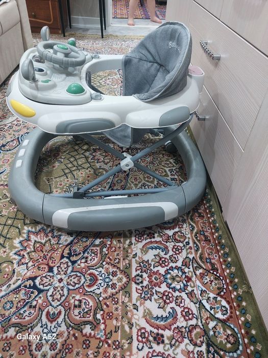 Продам ходунок детский