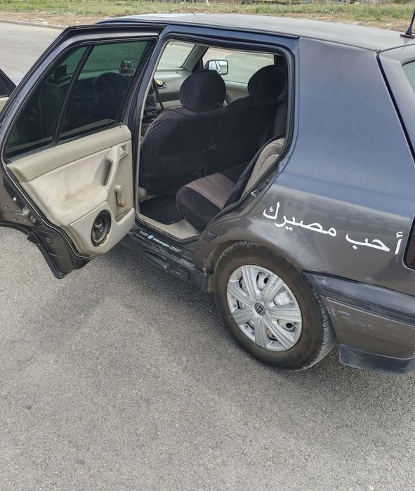 Срочно продаю машину