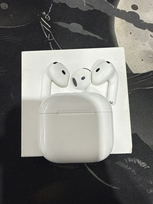 Наушники Apple AirPods 4 Active Noise Cancellation белый