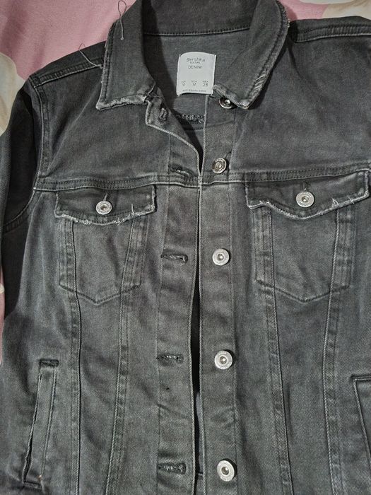 Vand jacheta purtata o data de 2 ori