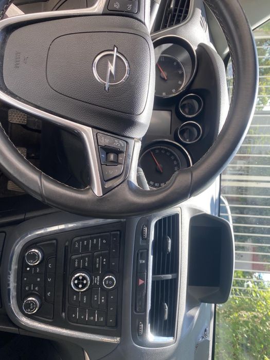 Опел Mokka 1.7 голяма навигация