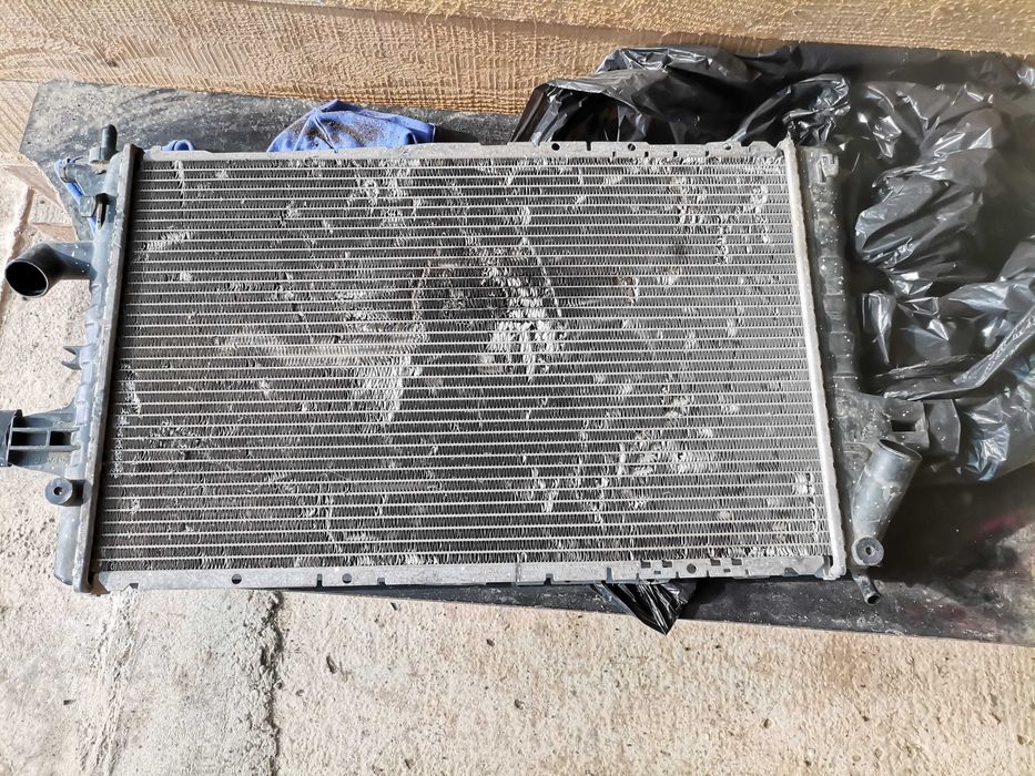 Vand radiator opel astra g 1.7 dti