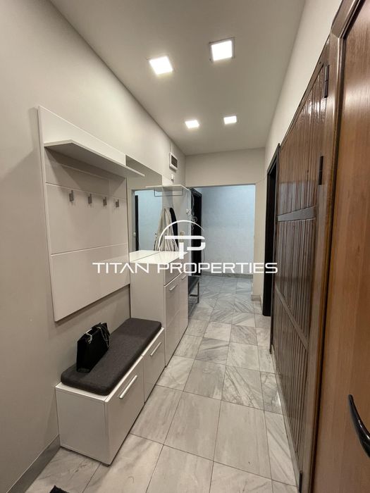 Дава се под наем Тристаен апартамент в Варна, Левски - 120 кв.м за 850 € - Снимка #15