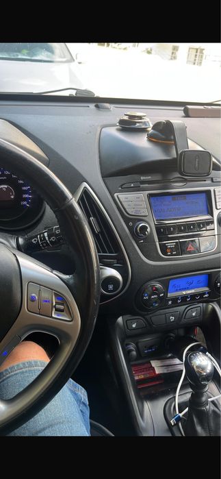 HYUNDAI ix35 2012 — imagine 2