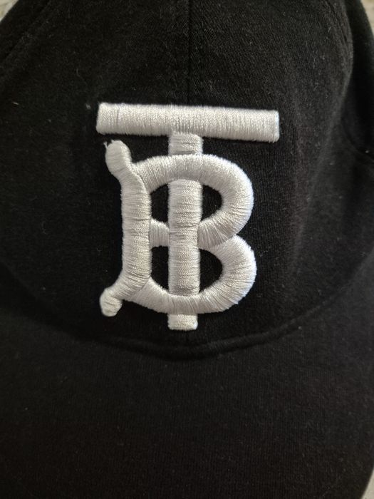 Șapcă Burberry originală