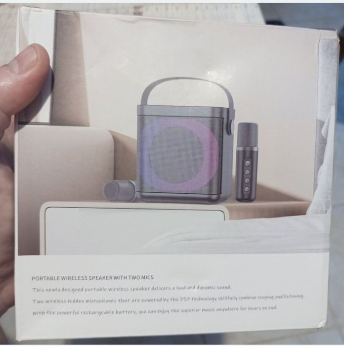 Aparat de karaoke, aparat de karaoke portabil cu microfoane wireless p