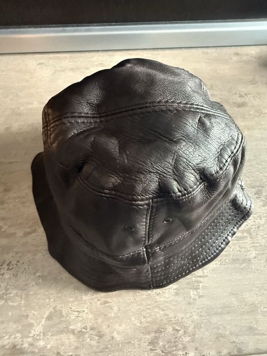 Palarie piele , impecabila