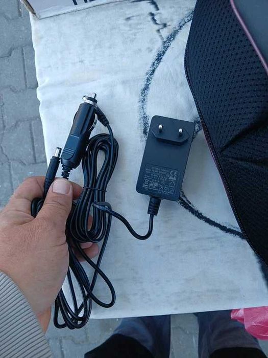Aparat de masaj pentru gât, umeri și spate ESST Premium – Cu funcție de încălzire