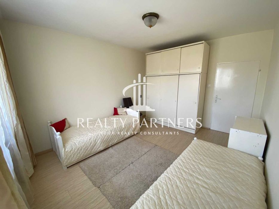 Дава се под наем Тристаен апартамент в Перник, Изток - 86 кв.м за 433.5 € - Снимка #2