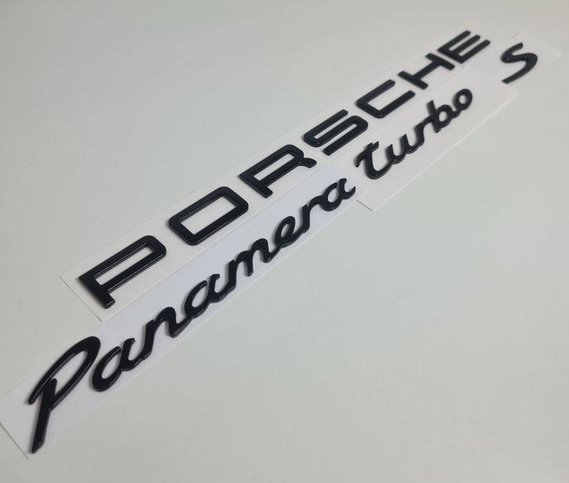 Pachet-Set-Emblema-Sigla-Logo-Stema-Spate-Haion-Porsche-Cayenne-Panamera-Macan-Negru-Lucios-Full-Black-Turbo-4-S-GTS-Poze-Reale