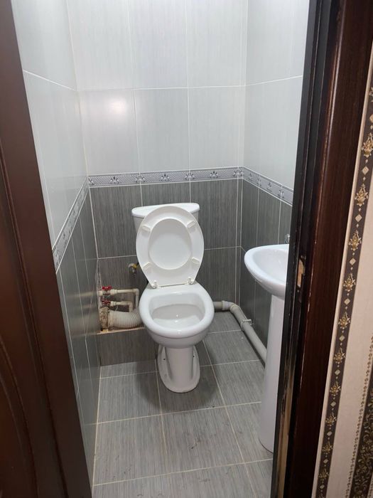 Срочно продаётся 6 комнатная‼️ Яшнабадский р-к Куйлюк центр 6/2/9