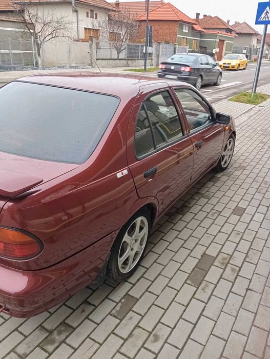 Nissan Almera N15