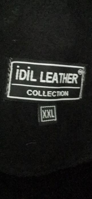 Vând palton NOU  tip cojoc din material natural