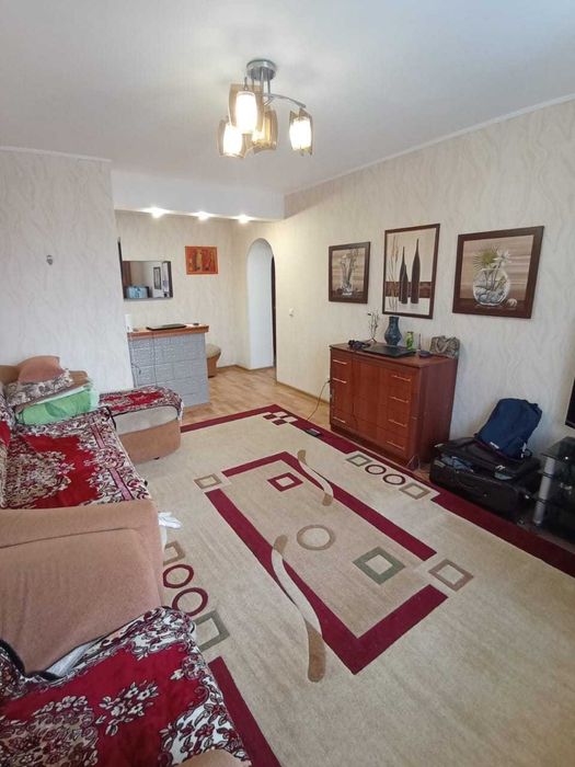 Продам 2 комн. квартиру в г.Уральск