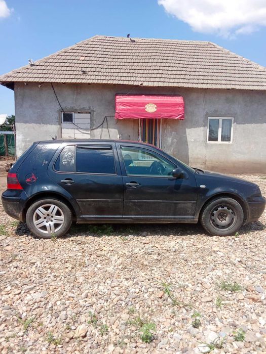 Golf 4 19 tdi 2004 ITP valabil până la anu martie