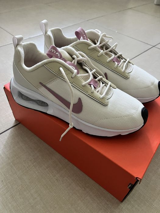 Nike Air Max  produs nou