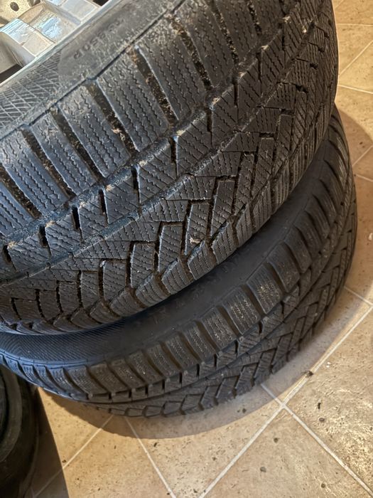 Continental winterconatct 850 255/40/19 dot4016