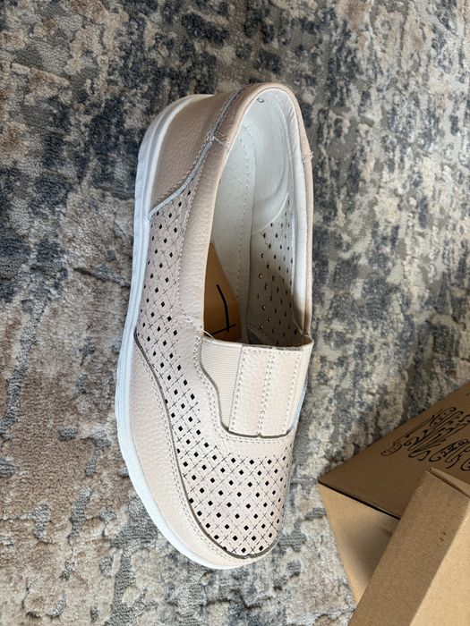 Pantofi mocasini balerini piele perforati