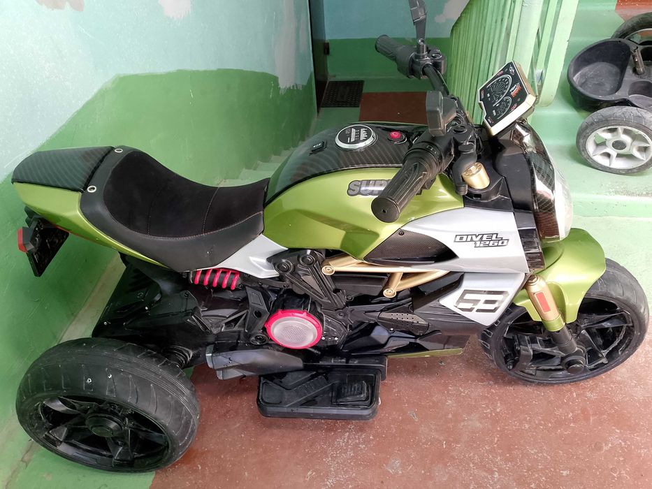 Срочно продаю мотоцикл детский