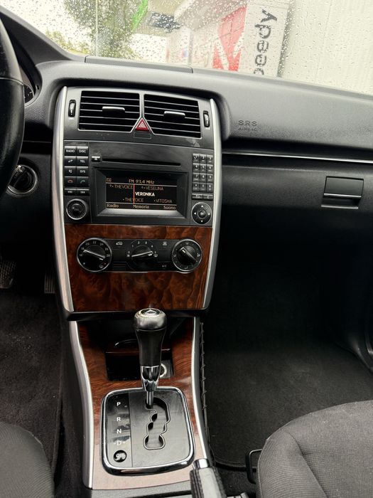 Мерцедес B класа 170 МЕТАН 2008 всичко платено