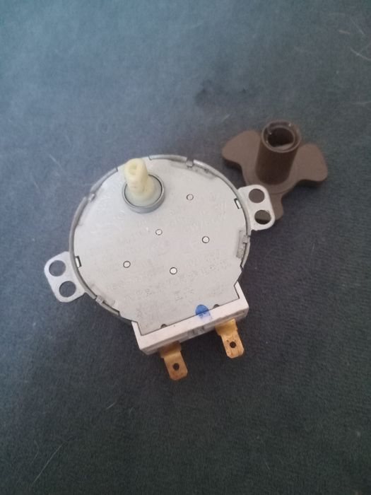 Двигатель для микроволновки