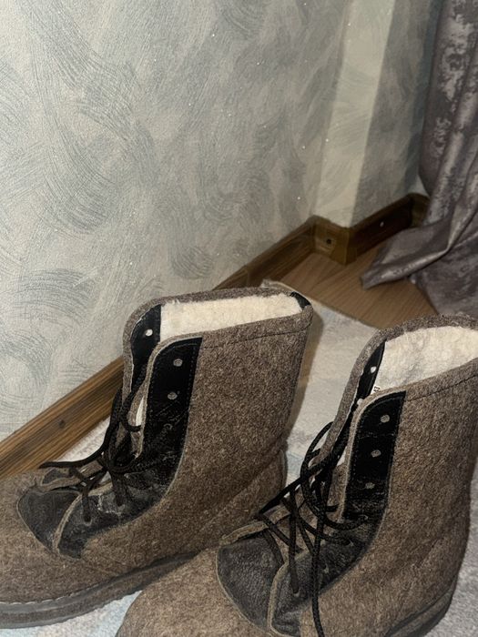 Продам зимние берцы