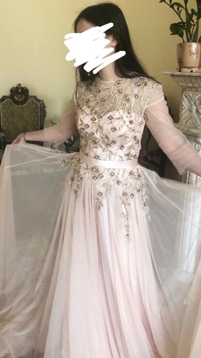 Вечернее платье