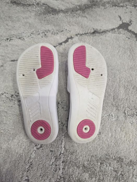 Детски чехли за плуване