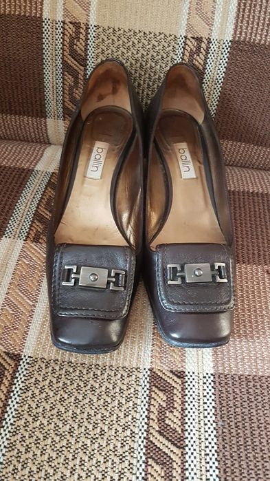 Pantofi piele, maro, Italia, masura 40 1/2,