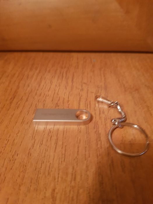USB флешка 64 гб
