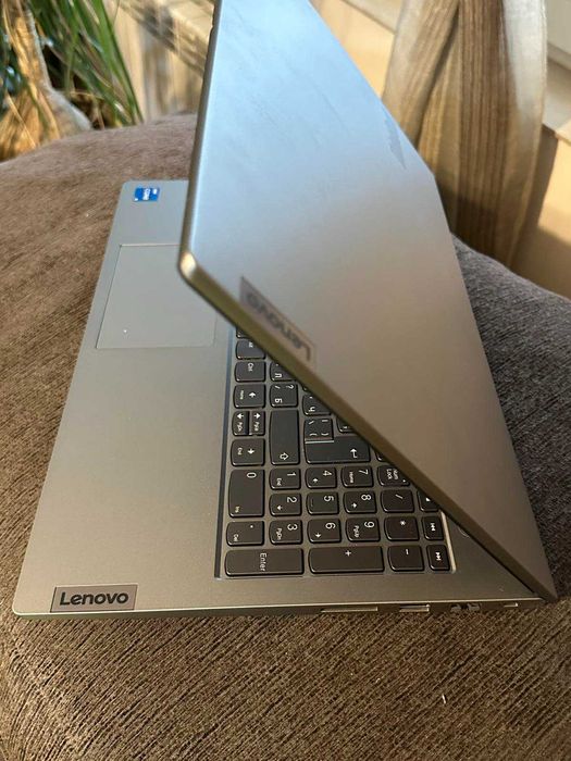 Лаптоп,много изгодно