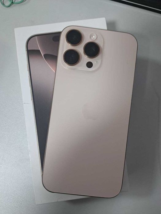 Apple IPhone 16 Pro Max,1024 гб (955270 г. Кокшетау, ул. Абая 128, 21)