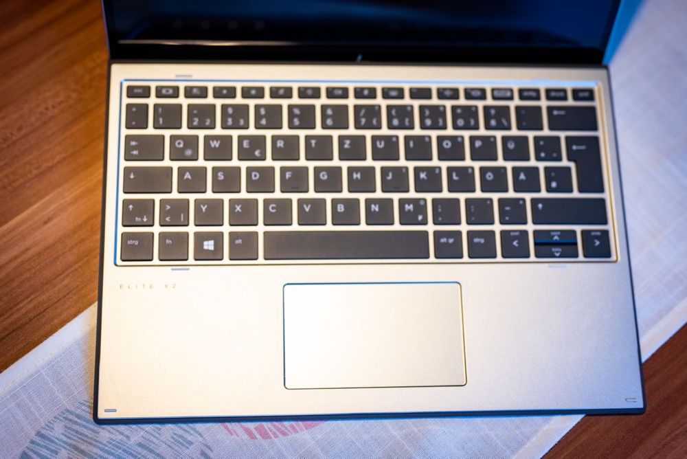HP Elite x2 G8 Tablet