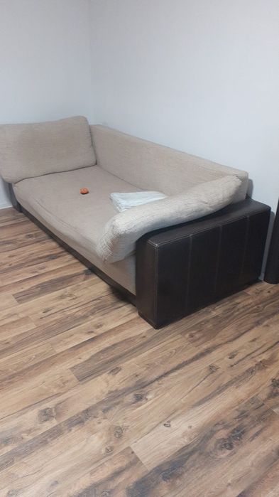 Apartament de închiriat