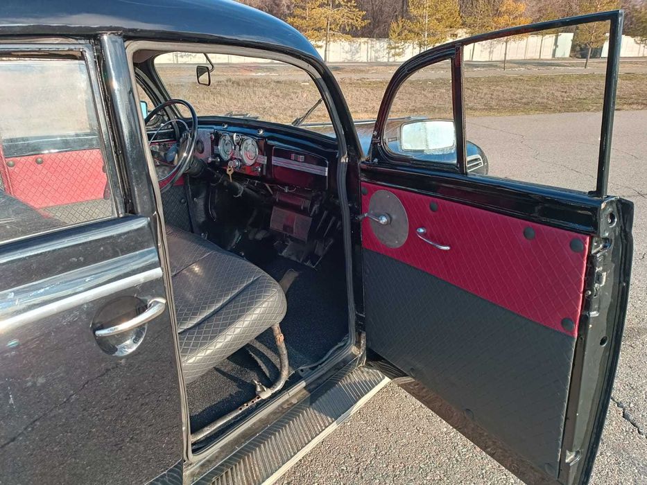 Автомашина Москвич 401