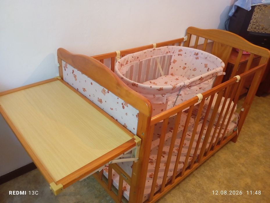 Продам детский манеж срочно