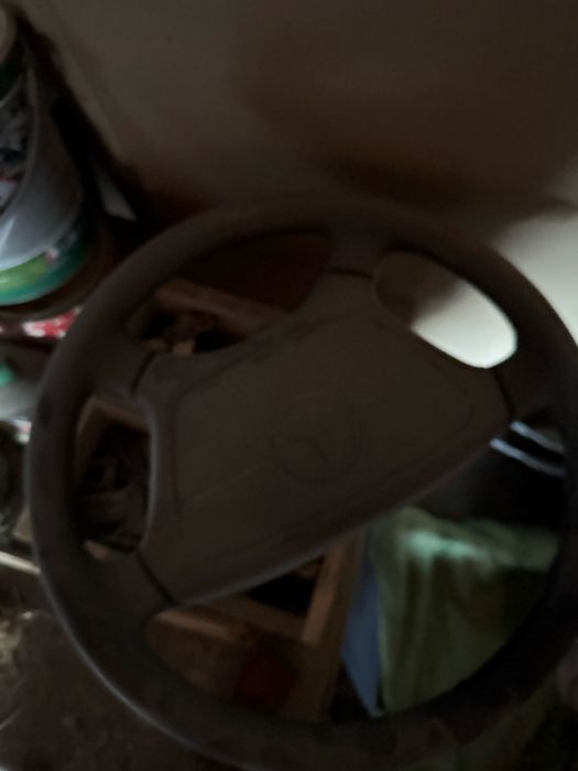 Руль мерседес 124