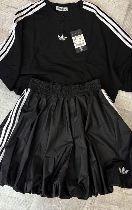 Stoc Compleu dama Adidas