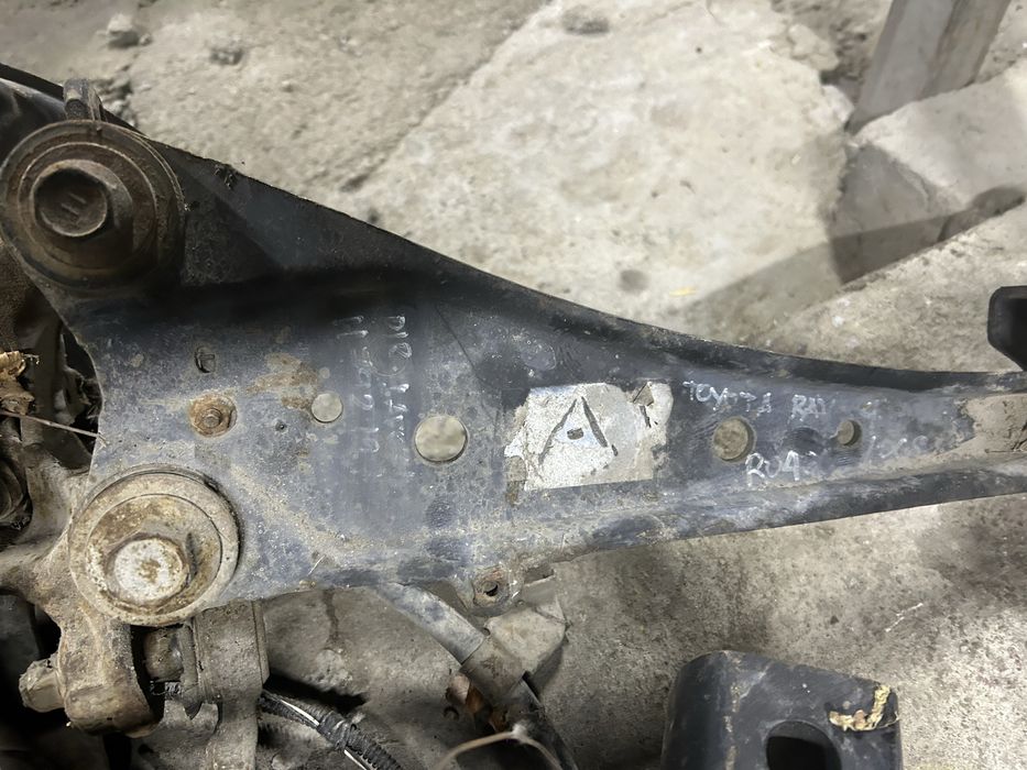 Разбор Toyota RAV4 2014 АКПП редуктор кардан