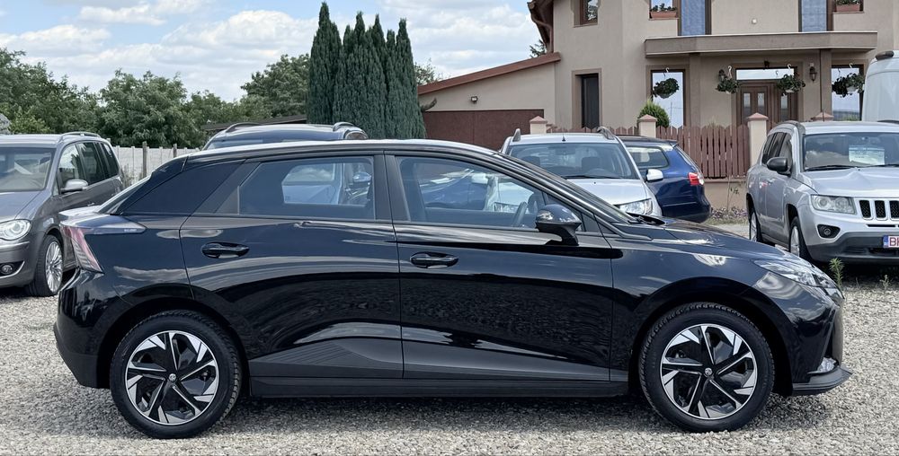 MG4   2023  51 kw