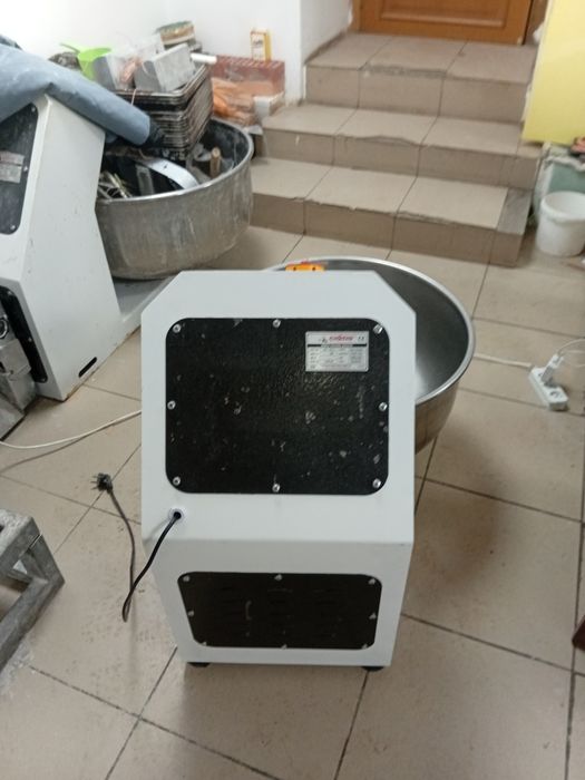 Қамыр илейтін құрылғы сатылады