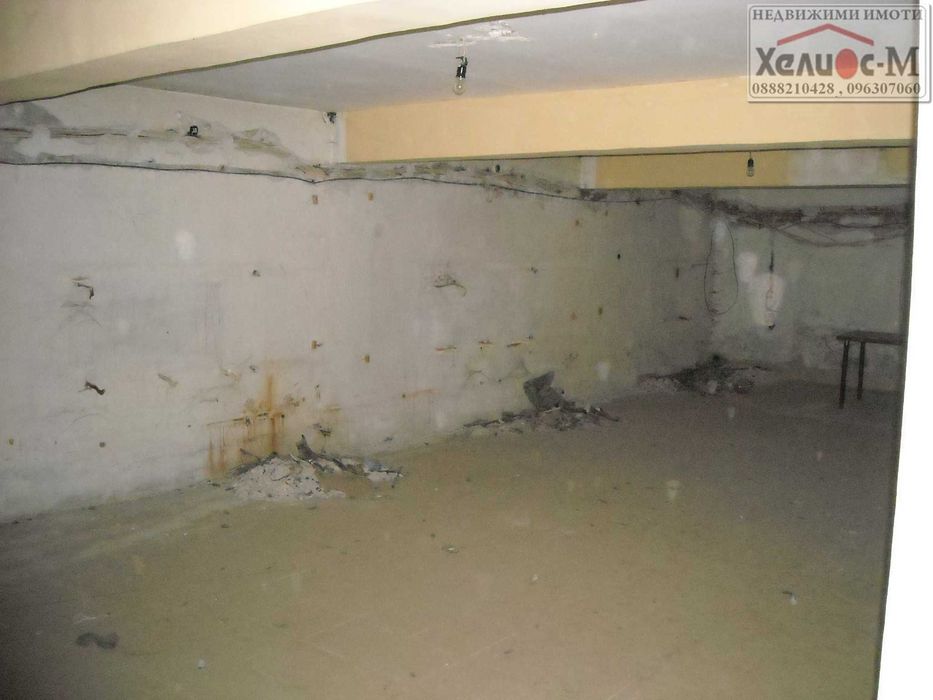 Дава се под наем Заведение в Монтана, Идеален център - 460 кв.м за 99450 € - Снимка #5