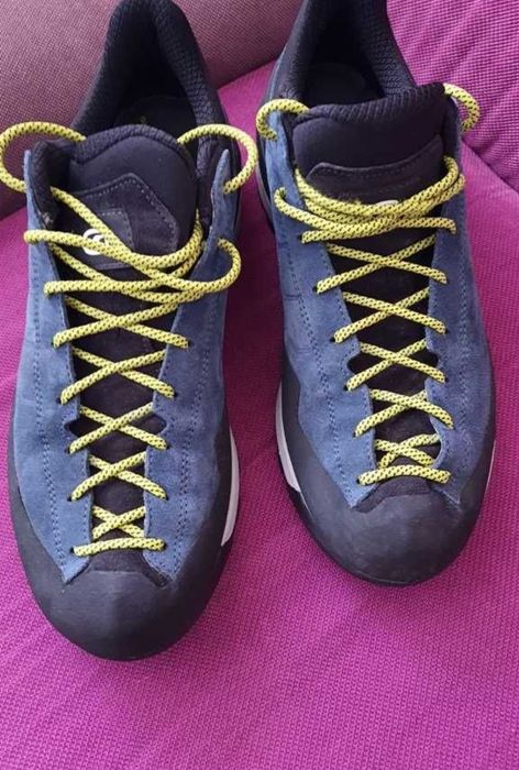 Adidasi trekking SCARPA Mescalito marimeA 46 1/2 impecabili
