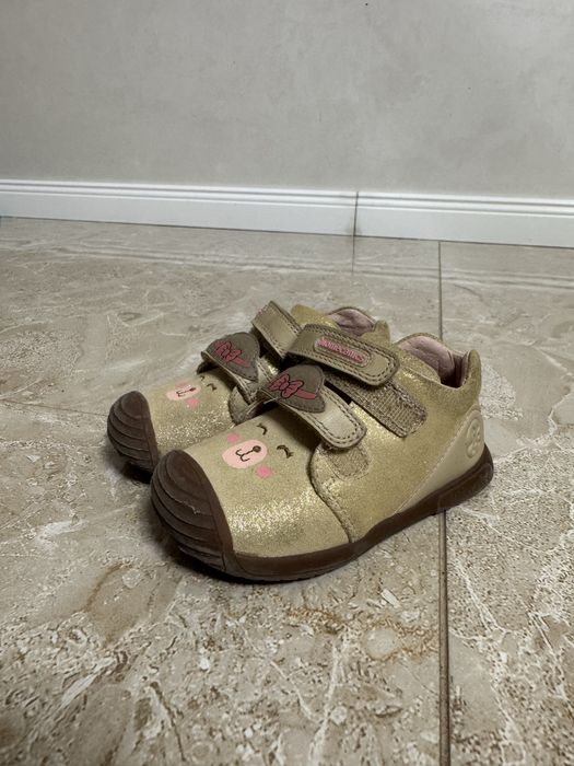 Pantofi Biomecanics nr 24