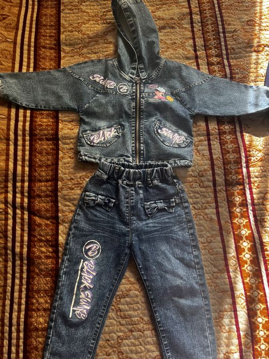 Двойка джинсовые и платья