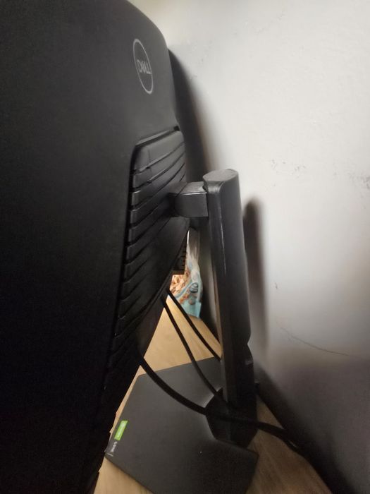 Monitor Dell 27 de inch