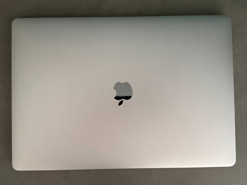 Laptop MacBook Pro 16" - Intel Core i9, 16GB RAM, 1TB SSD (Dual Boot macOS Tahoe & Windows 11 Pro)
