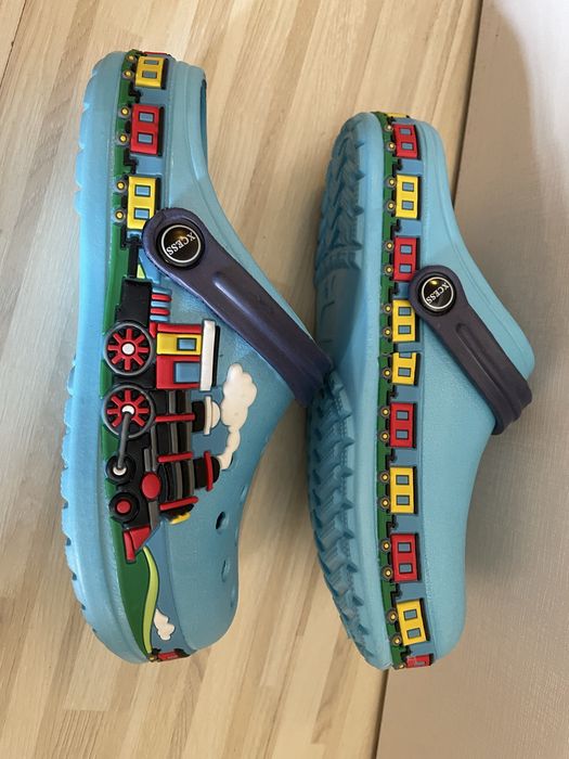 Детски сандали, пантофи, пантофи slip-on и кроксове за момче